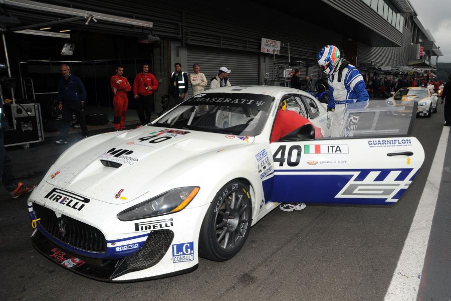 Maserati GranTurismo MC GT4 2009 года  (фото 25 из 71)